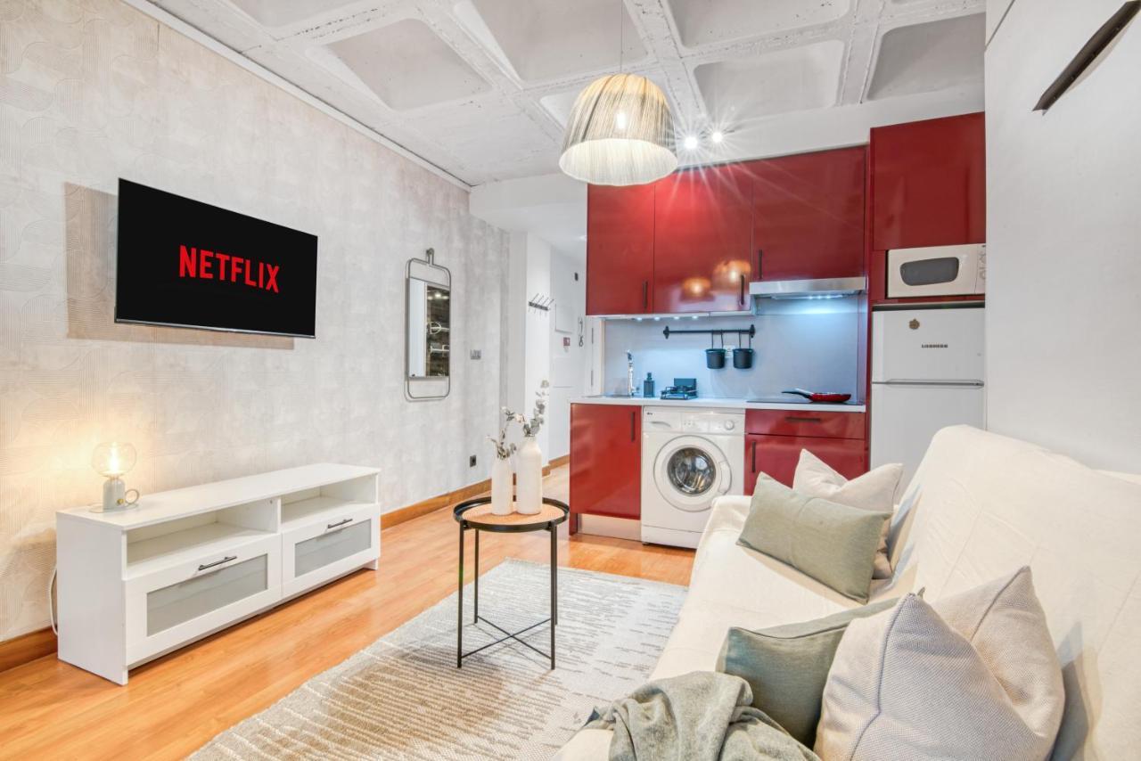 Cozy Penthouse, 20 Min To Downtown, Alcala Norte Madrid Dış mekan fotoğraf